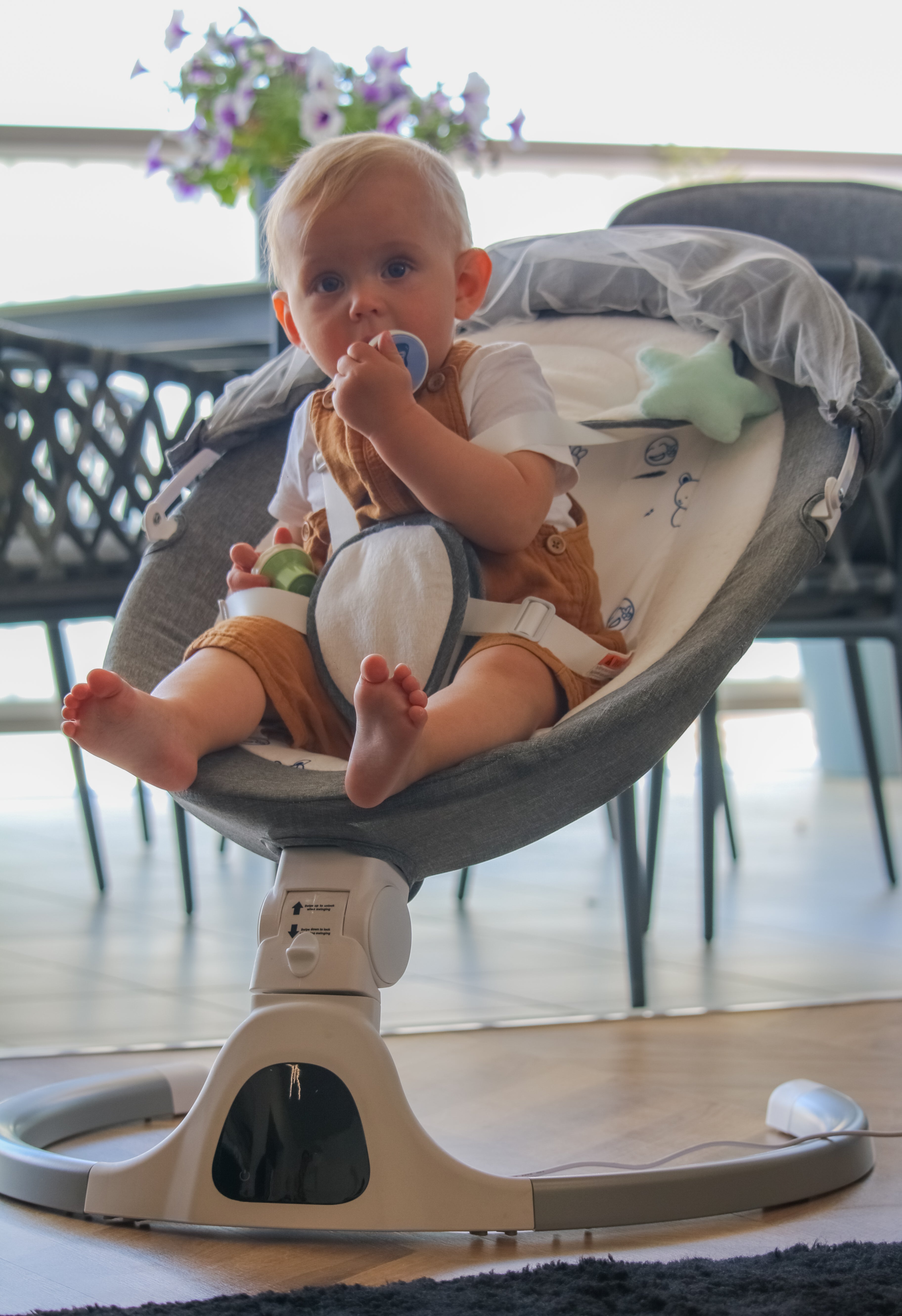 NapNest Electric Cradle